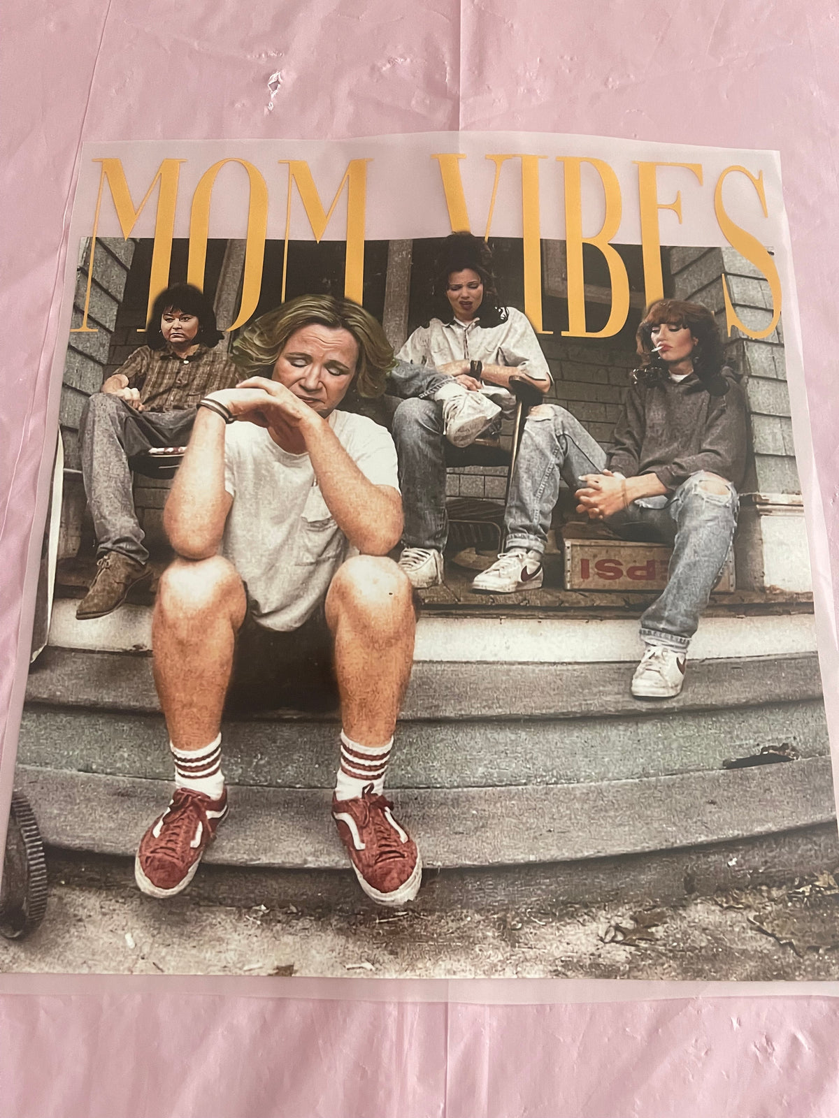 Mom Vibes-Dtf T-shirt Design