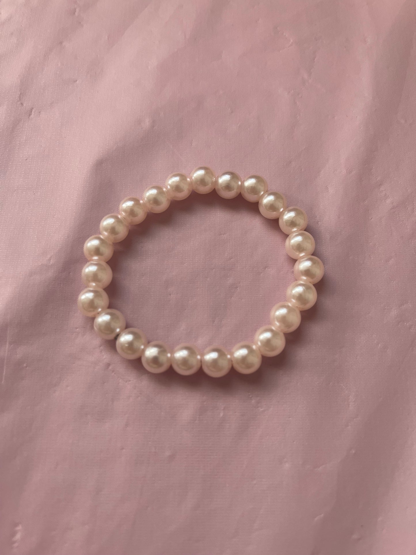 #169 Pearly Pink~~Bracelet