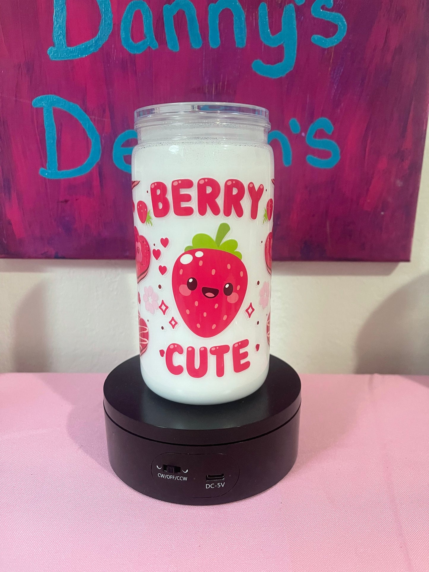 Sweet Berry Glow - 16oz Snow Globe Cup