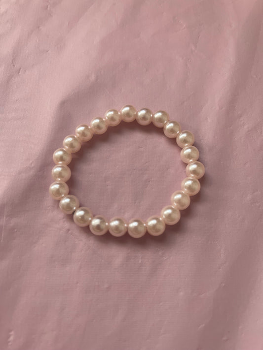 #169 Pearly Pink~~Bracelet