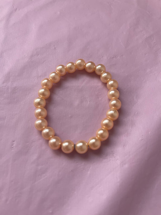 #167 Peachy Orange~~Bracelet