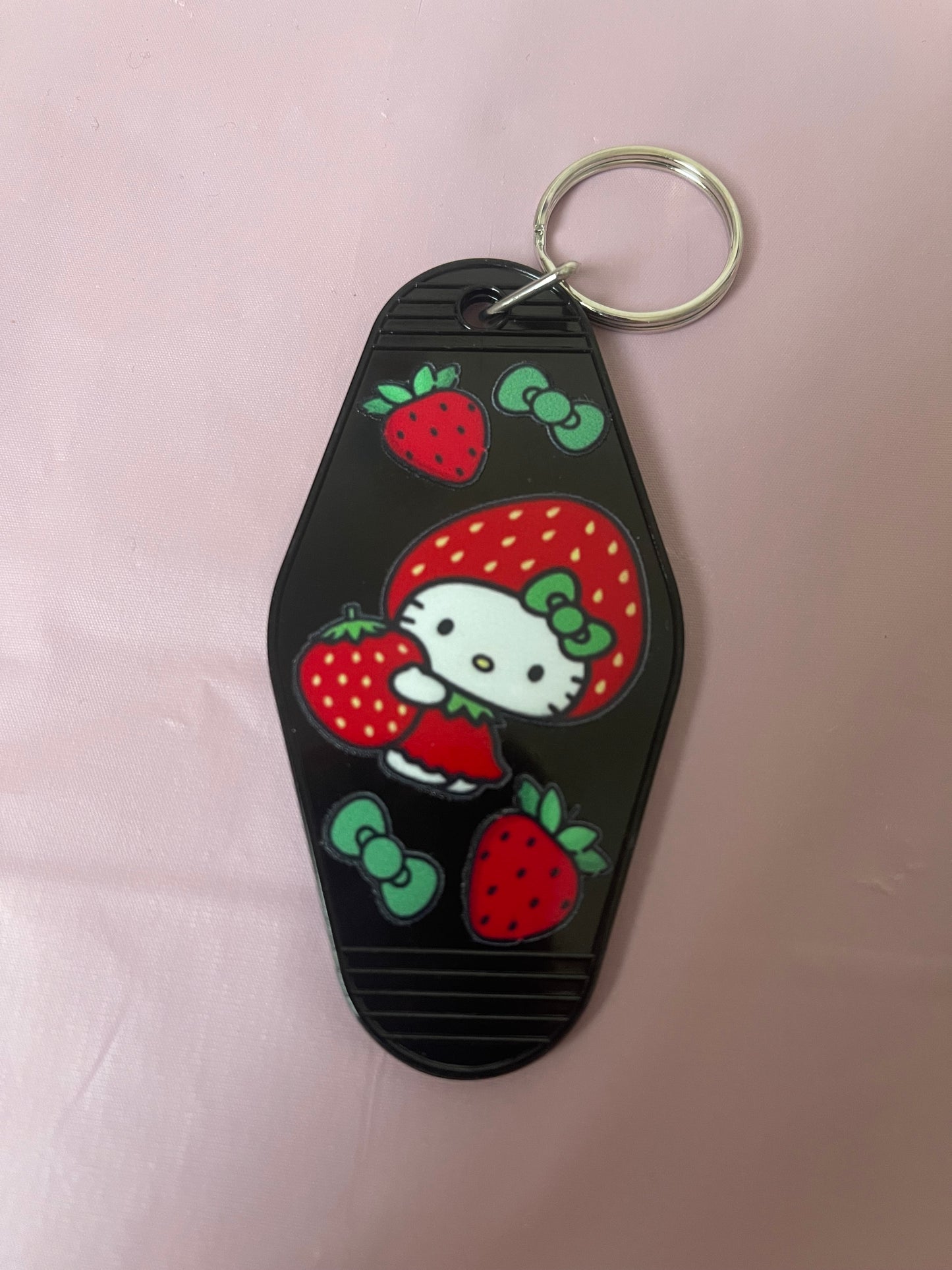 #86 HK Strawberry Cutie~~Keychain