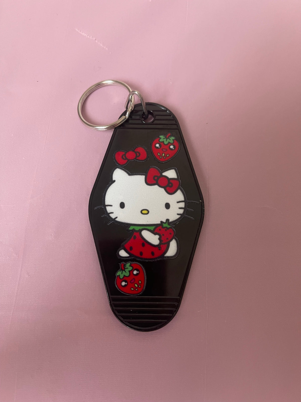 #88 HK strawberry Love~~Keychain