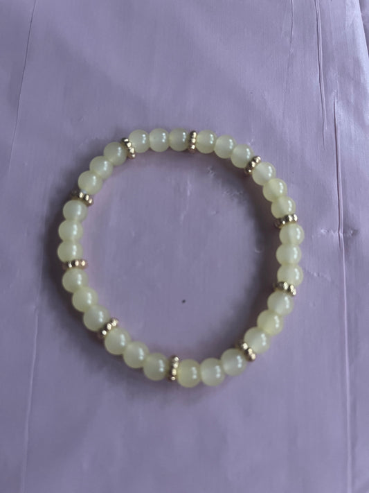#145 Light Yellow~~Bracelet