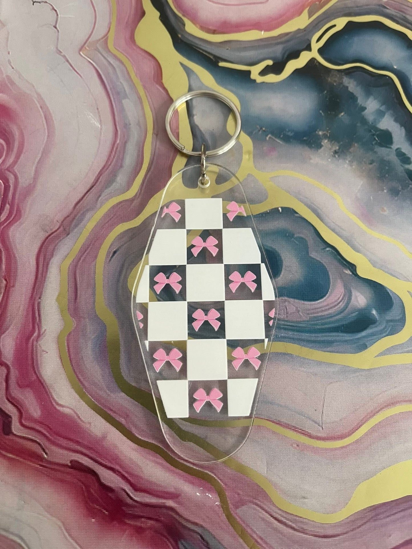 #22 White Checkered & Pink Bows~~Keychain