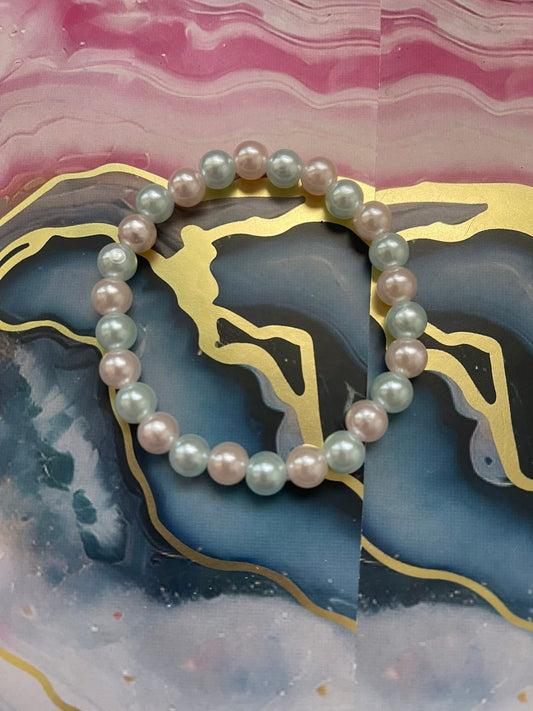 #110 Pearls~~Bracelet